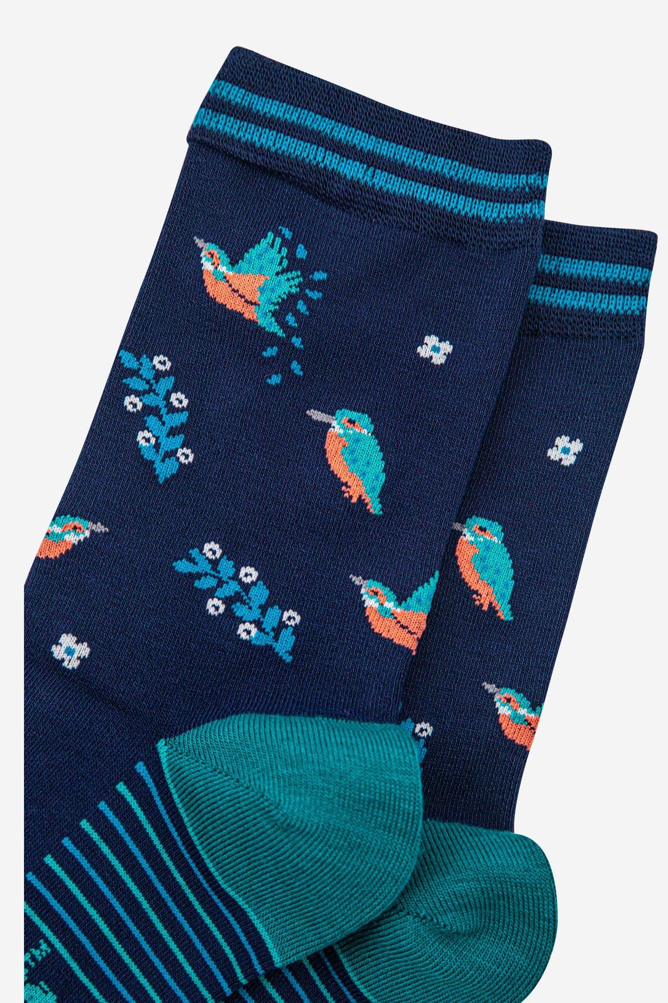 Kingfisher Floral Bamboo Socks in Navy Blue: UK 3-7 | EU 36-40 | US 5-9