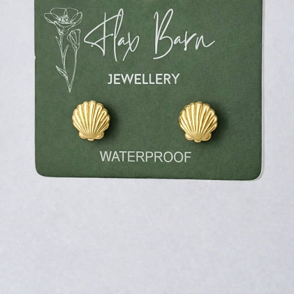 Tarnish Resistant Shell Studs: Silver