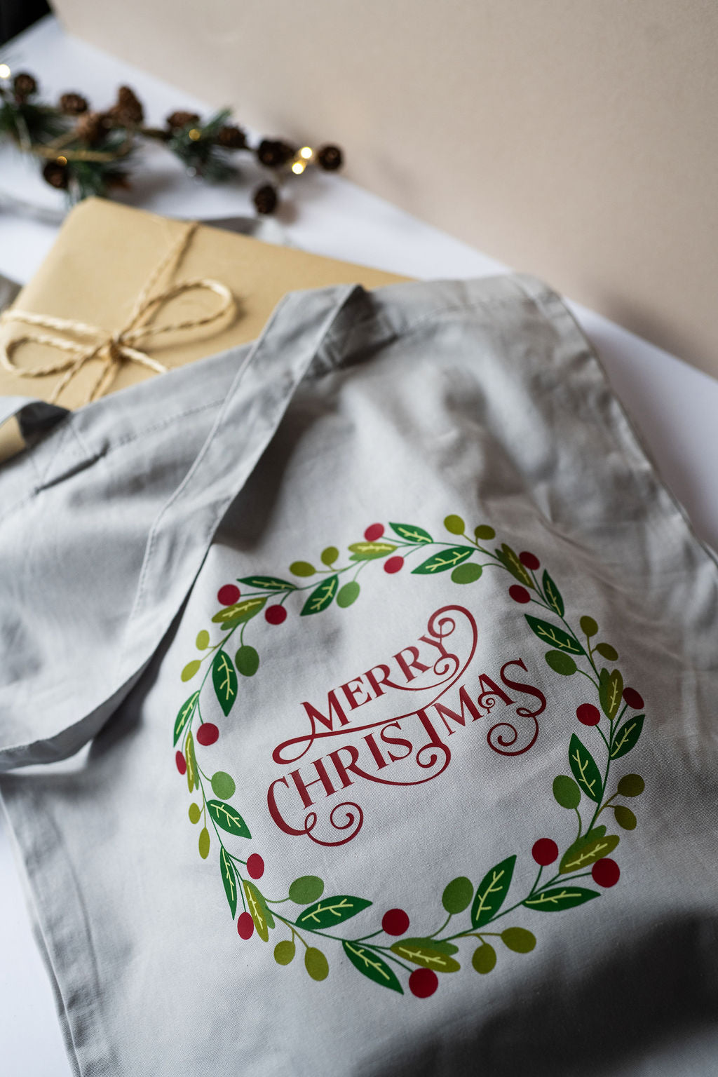 Christmas Wreath Tote Bag - Light Grey