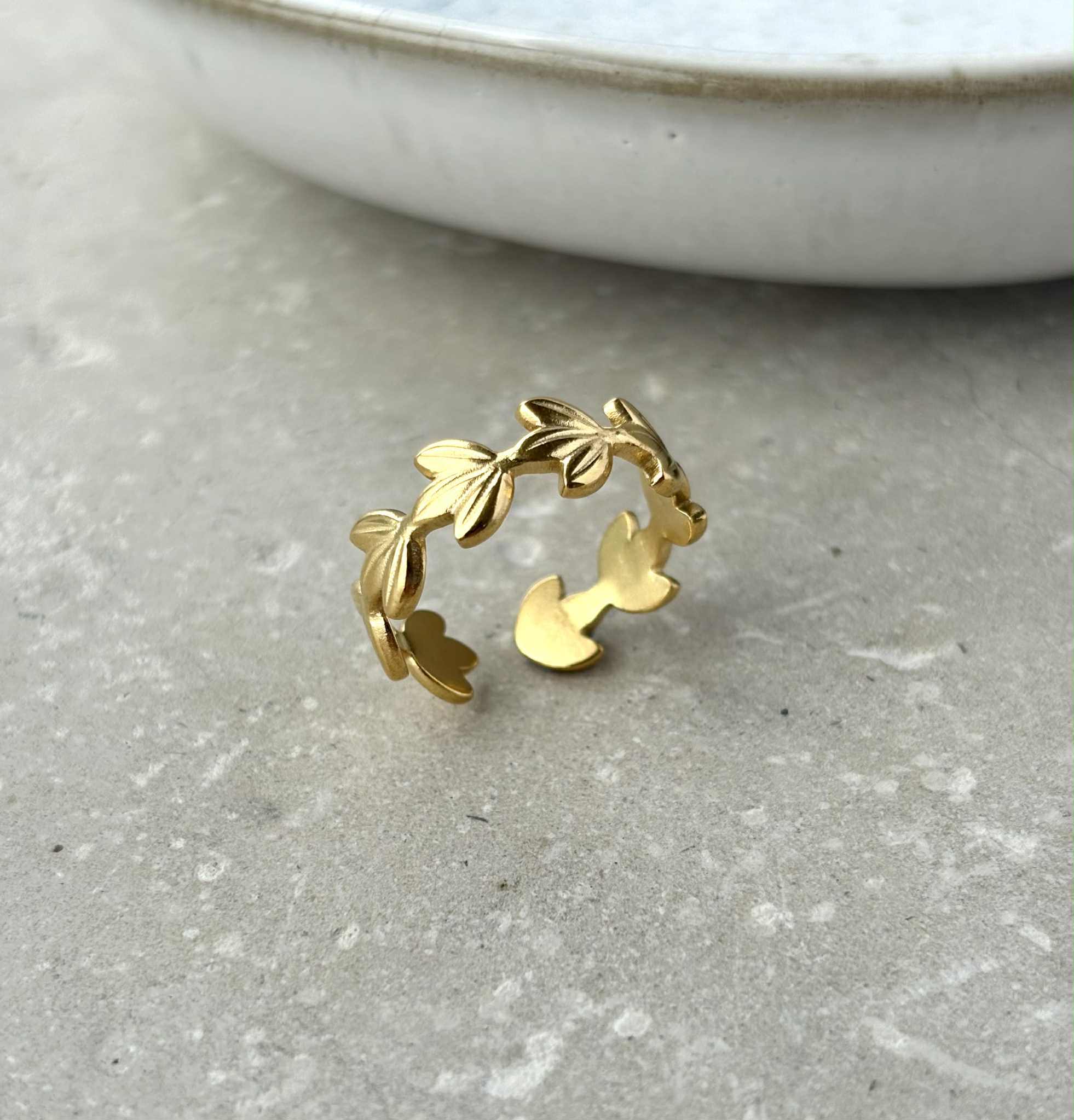 Tarnish Resistant Leaf Open Ring: Gold